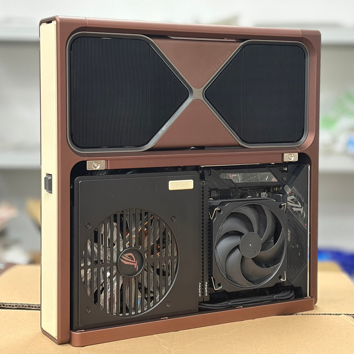 Mugitya FE9 Case(Wood grain color)