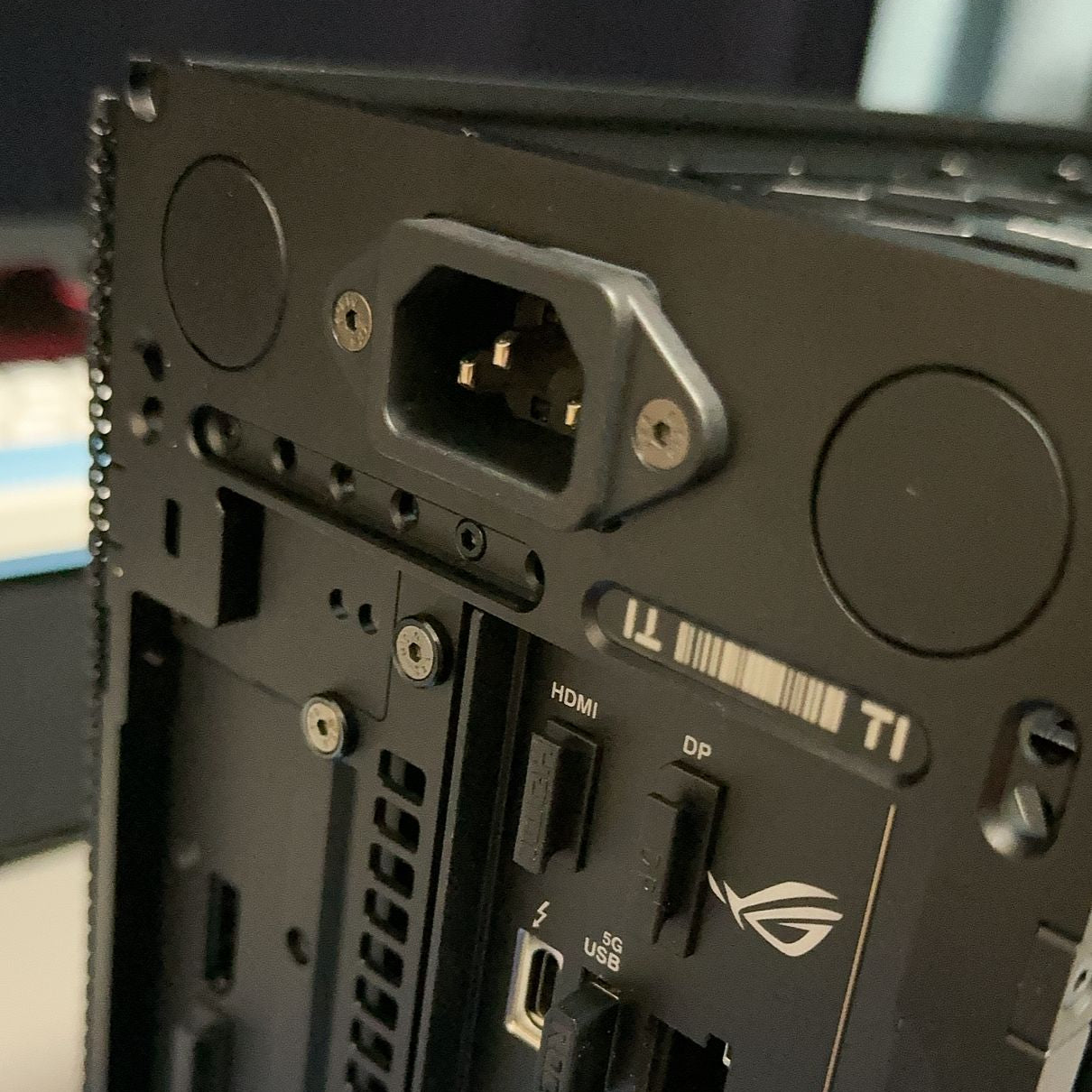 T1 Backplate M19 Plug