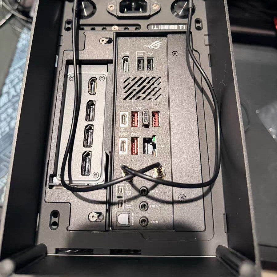 Formd T1 Motherboard Side Bracket