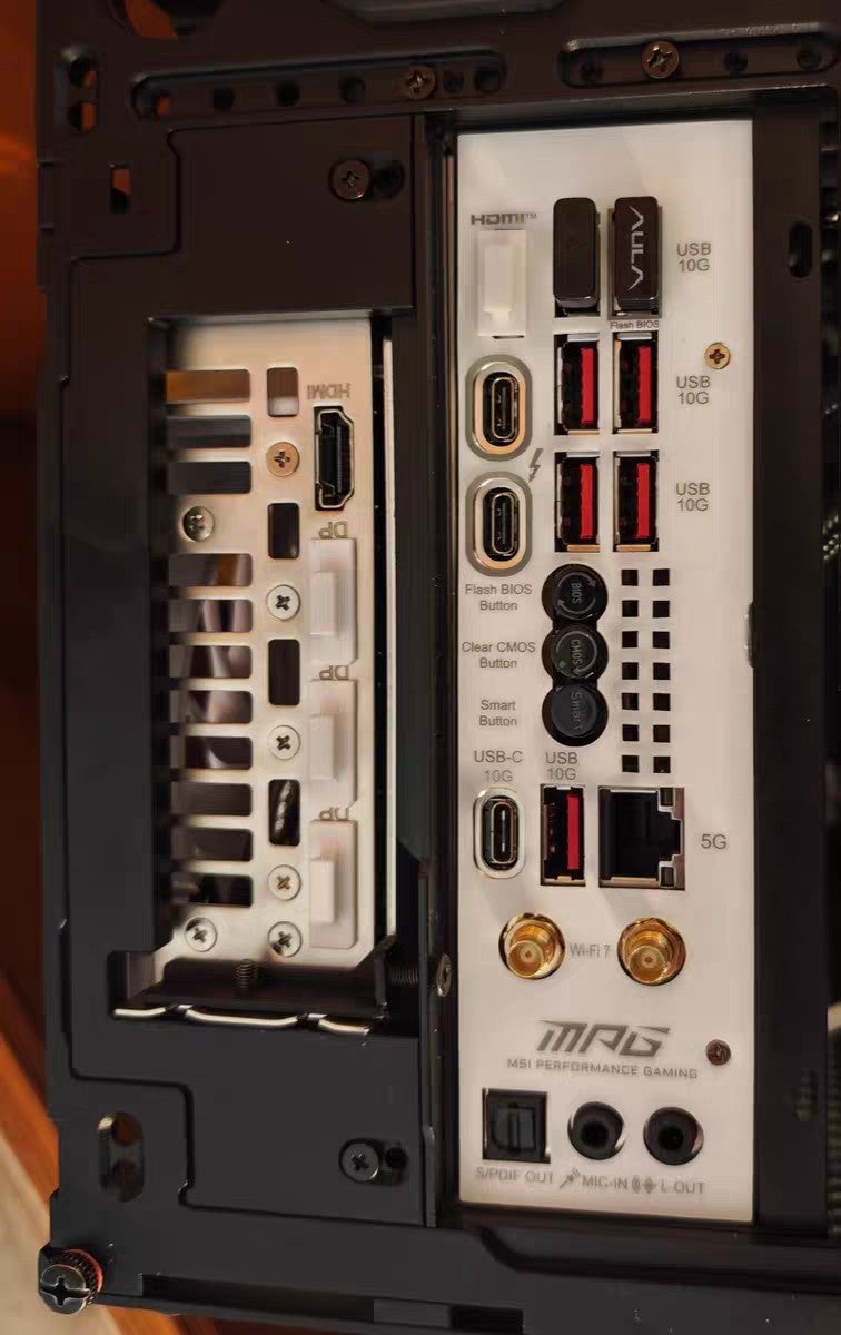 FormD T1 GPU Side Baffle
