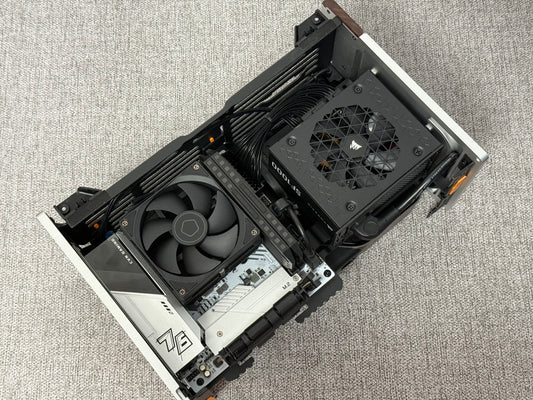 FractalDesign Terra Corsair Type5 Cables