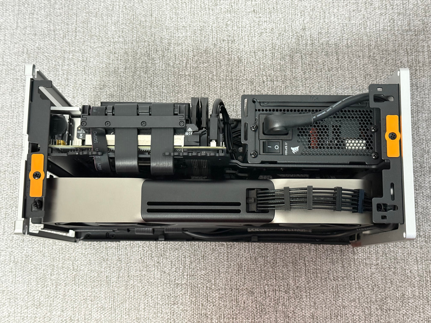 FractalDesign Terra Cables