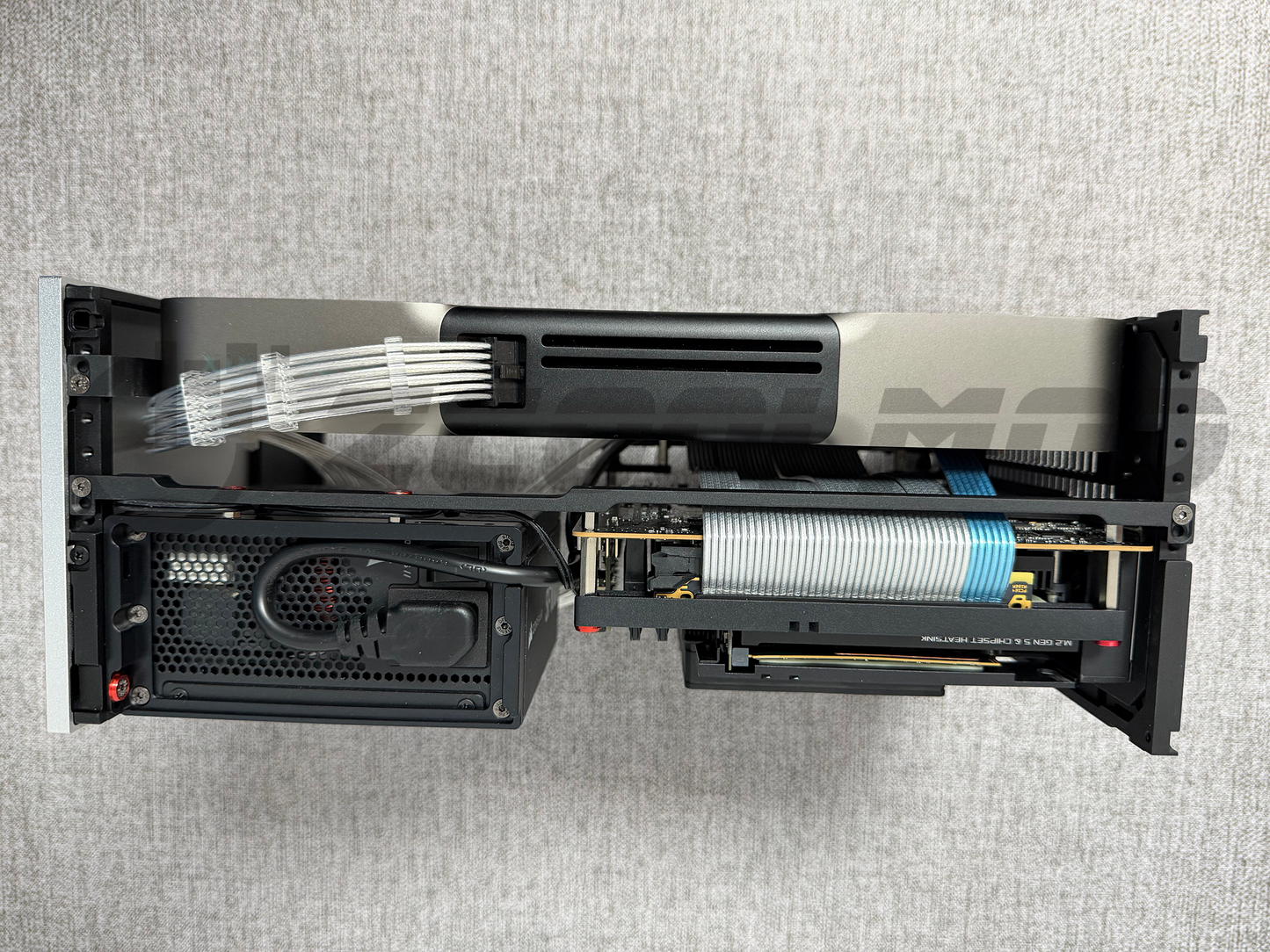 Formd & Ncase T1 Corsair Type5 Cables